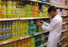 El establecimiento de "La Despensa" en Los Yébenes acoge las primeras prácticas laborales de Javier Sánchez Diezma